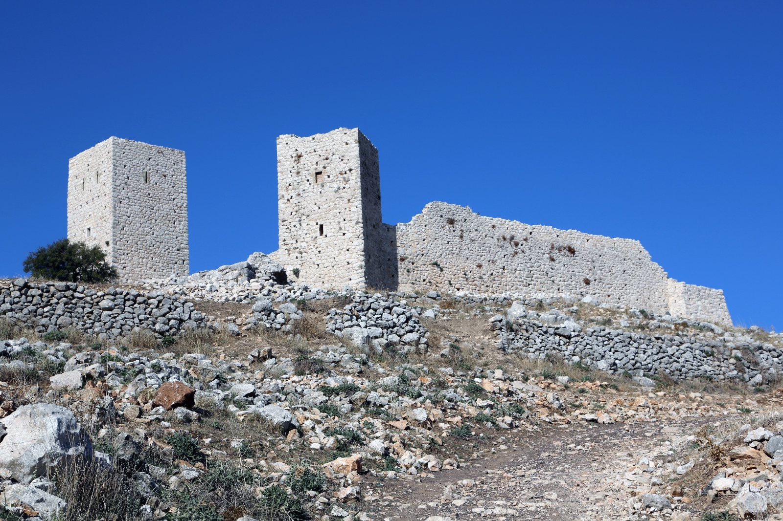 Agionori castle