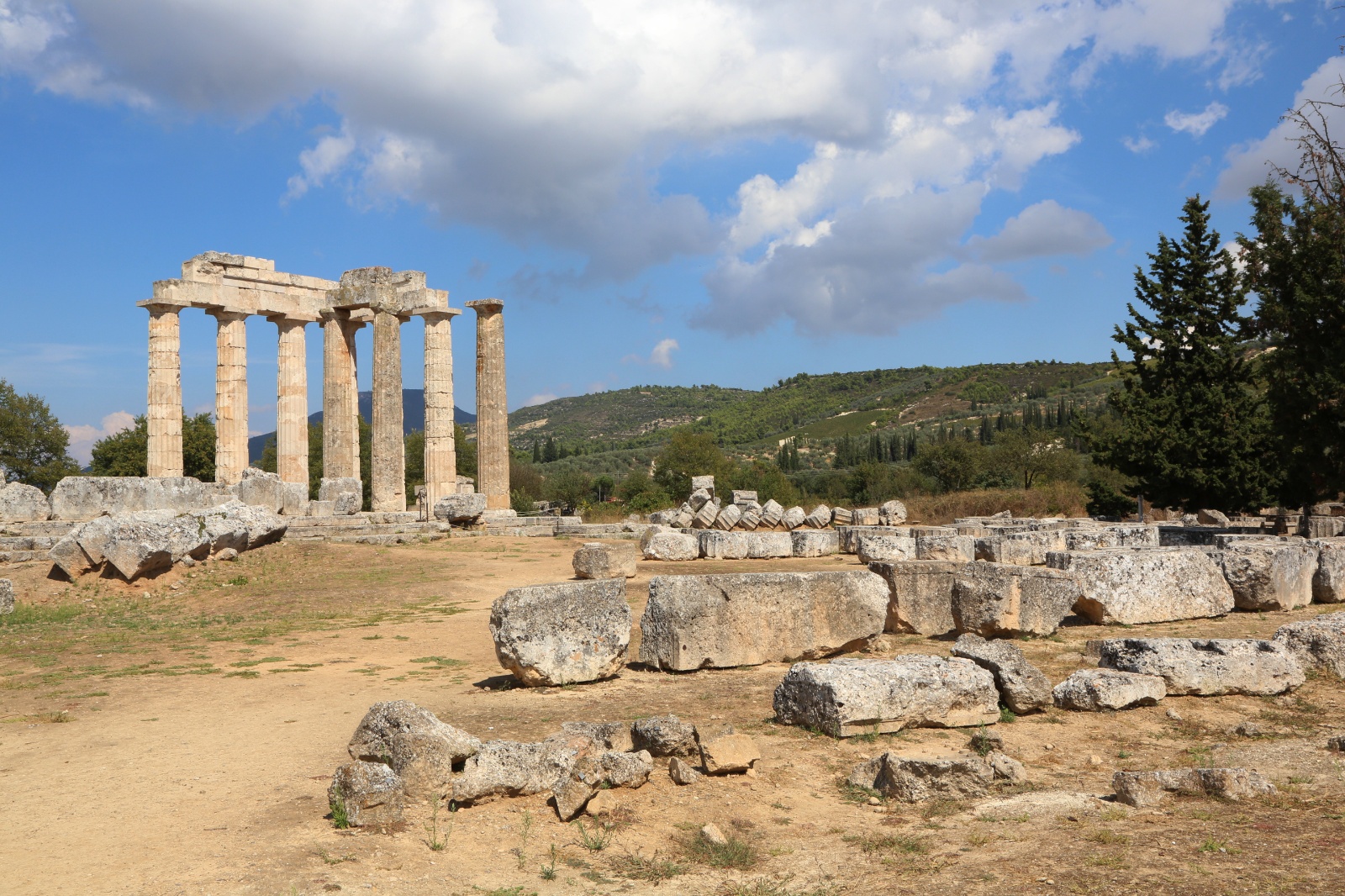 Nemea, Zeus temple