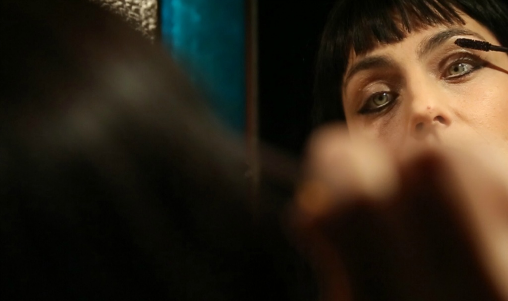 Giota Georgopoulou as Salustia