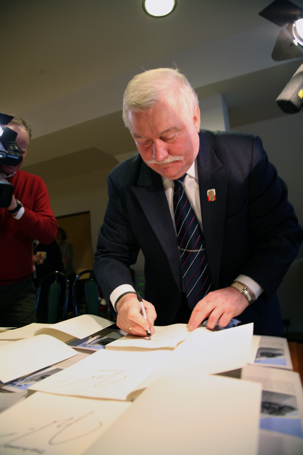Lech Walesa in his office , 2008